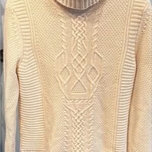 Skull Cashmere Cream Cable-Knit Turtleneck Sweater